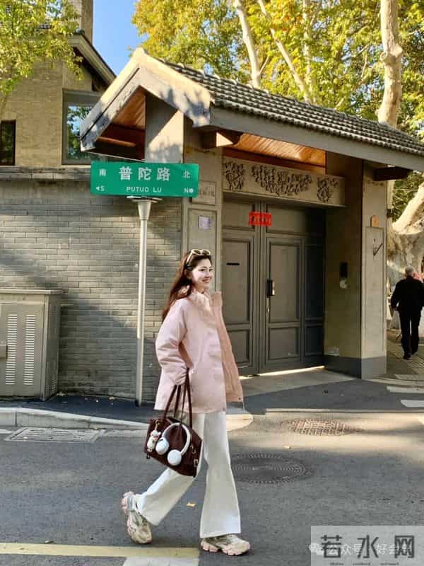 实用又时髦，18套秋冬搭配参考，日常通勤照着穿