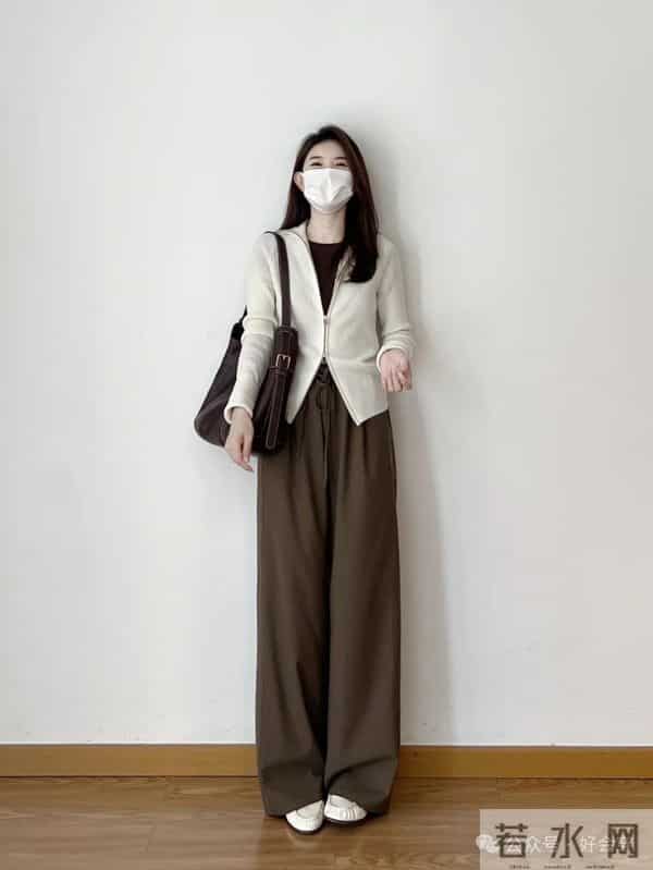 羽绒服里穿什么？18套内搭示范