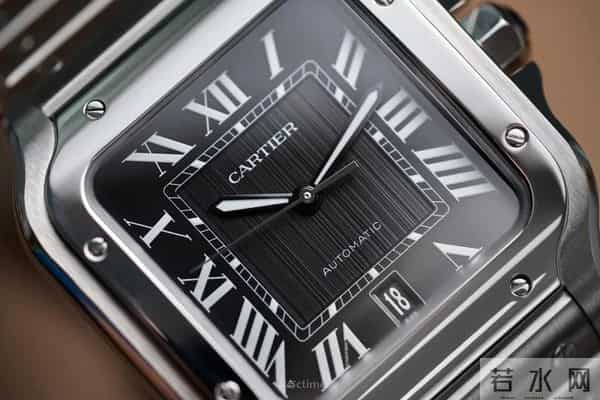 居然在年底等到了我的crush！这两块新表堪称“年度收割机”