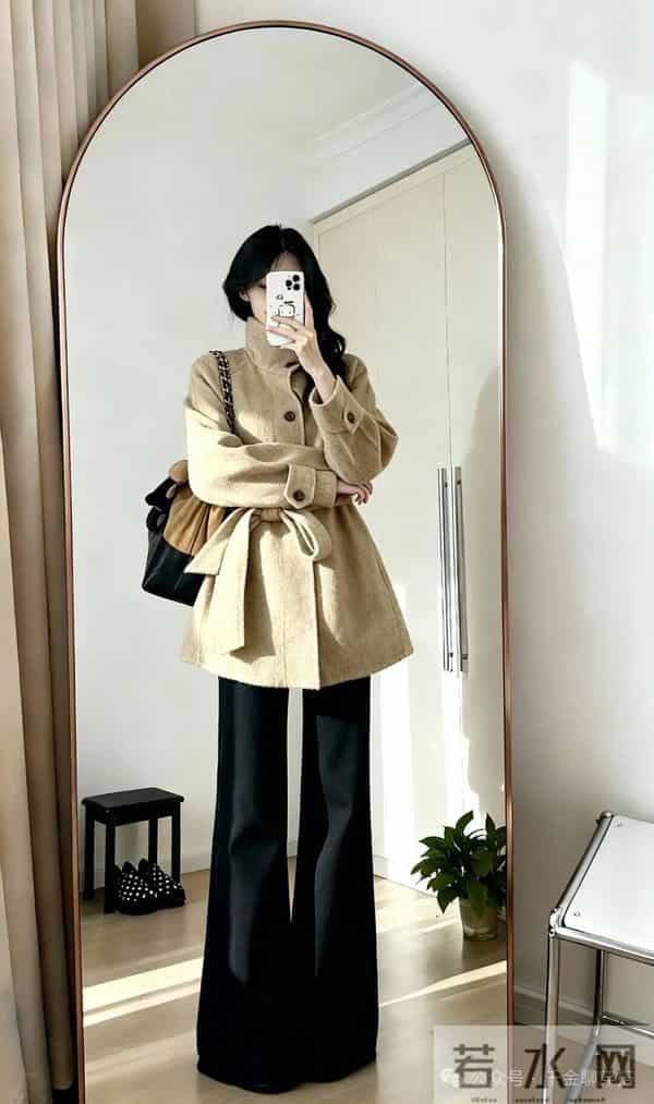 黑灰系拉松弛感穿搭“王炸杀招”！极简高级焊死！素人日常超绝！