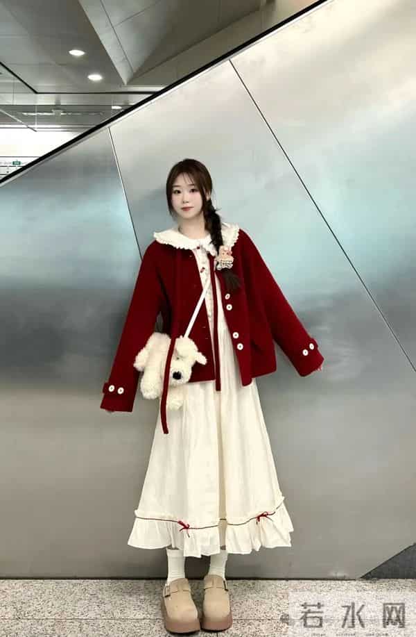 圣诞氛围感就这么穿