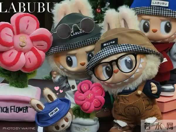 背半个身家出门？50块帆布包配3000块包挂，年轻人买爆千亿市场