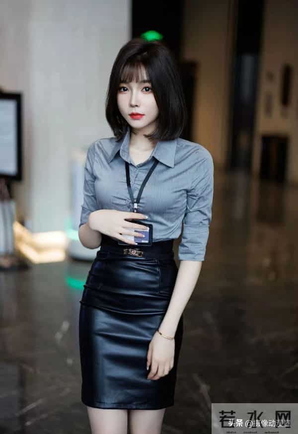 被问爆的“职场轻熟风”穿搭，普通女生照着穿直接赢麻了！