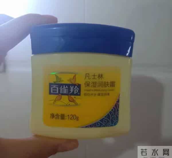 冬日保湿王炸组合！百雀羚+凡士林干皮亲测封神