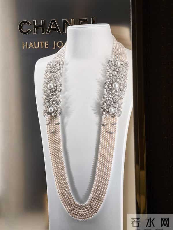 创意为魂的香奈儿，斩获珠宝行业最高荣誉