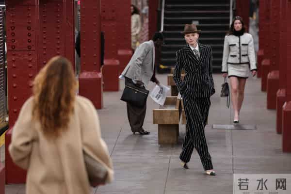 （外代二线）香奈儿2025-26高级手工坊系列时装秀(2)