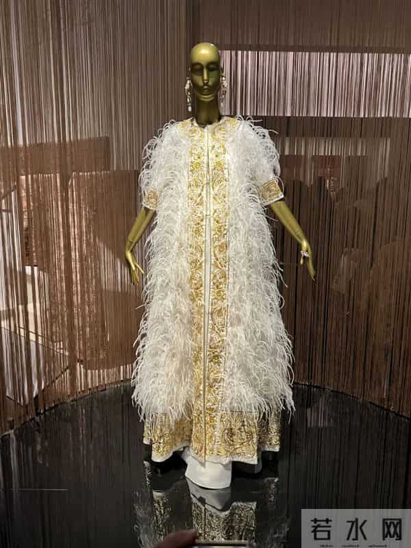 遭老祖宗的“金铺盖”闪到了，在全球首站全国唯一的成都重磅大展上