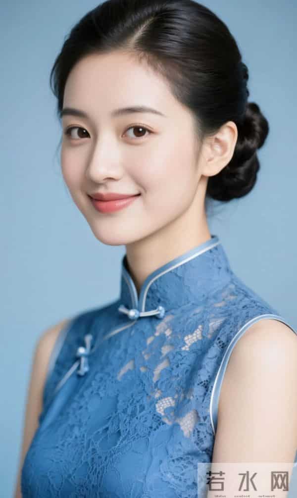 蓝色蕾丝旗袍的魅力