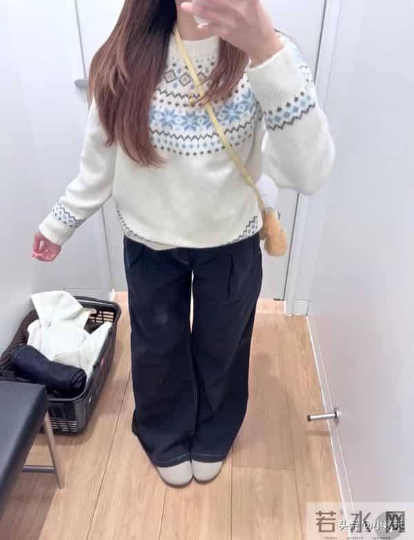优衣库这件费尔岛毛衣，直接把韩系女主氛围感焊身上了！