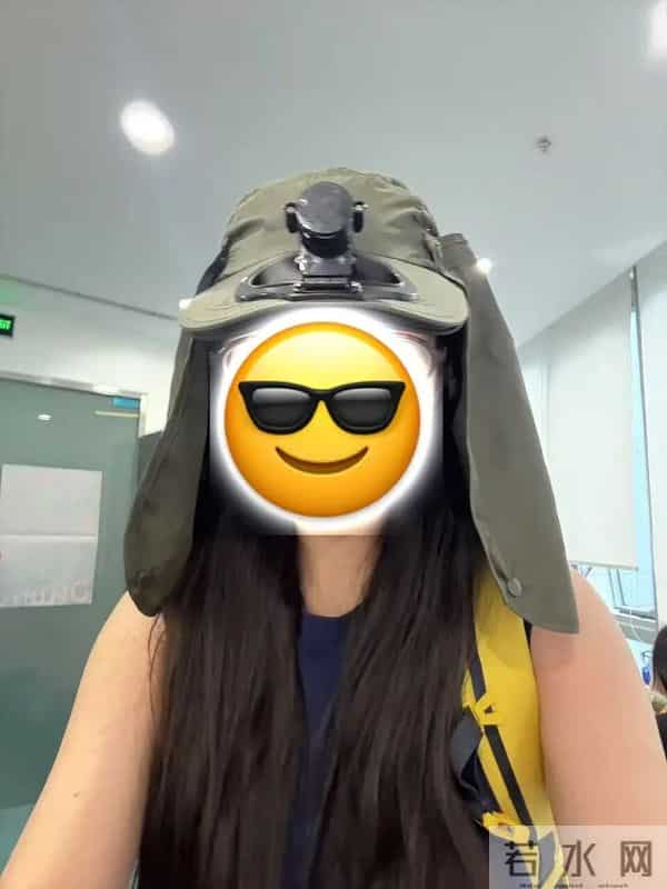 不装了，年轻人开始修炼“老穷风”