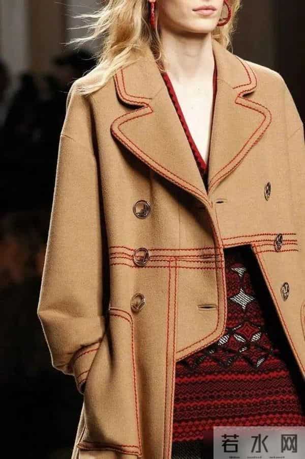 今冬绝美“配色”大赏！这两个颜色，为什么又被热捧？