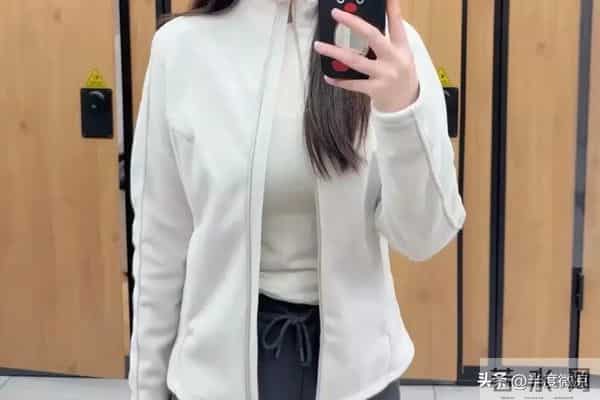 迪卡侬秋冬封神！7件基础款，承包你从早到晚的体面与温暖