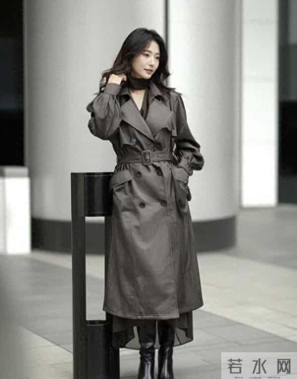 “棕色大衣+黑靴”，秋冬这样穿太美了！