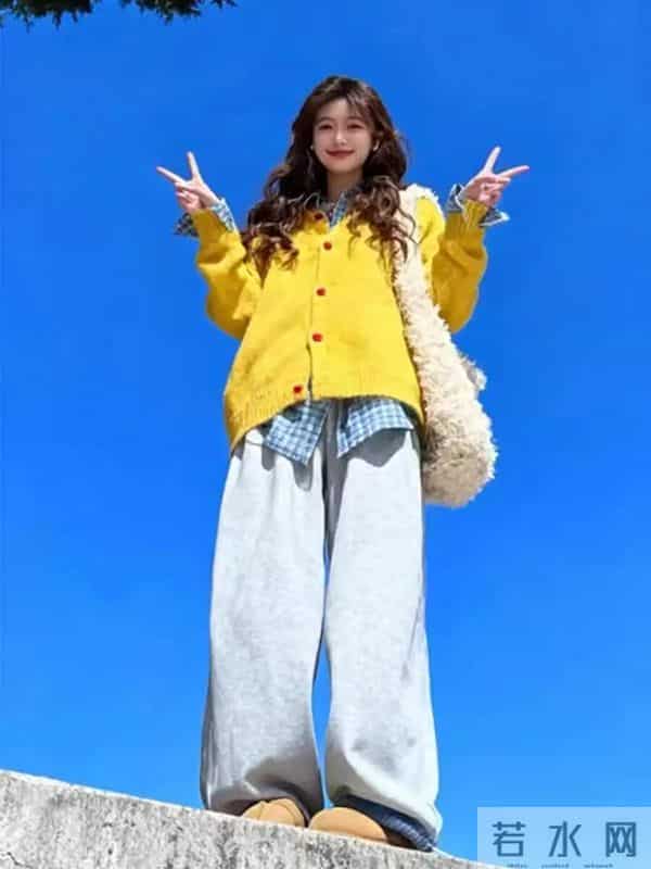这波“黄色毛衣”杀疯了！把活力甜妹焊死！