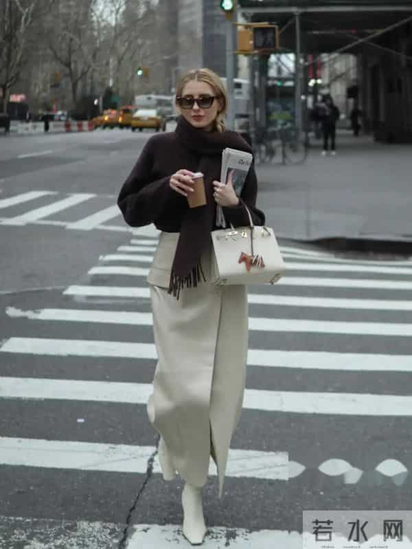 冬天别总穿裤子了！这4件上衣+裙子，才是正确的打开方式