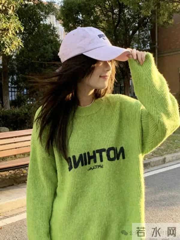 绿肥毛衣配阔腿裤，宽松慵懒韩韩的穿搭