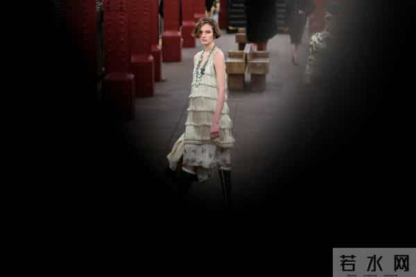 （外代二线）香奈儿2025-26高级手工坊系列时装秀(2)