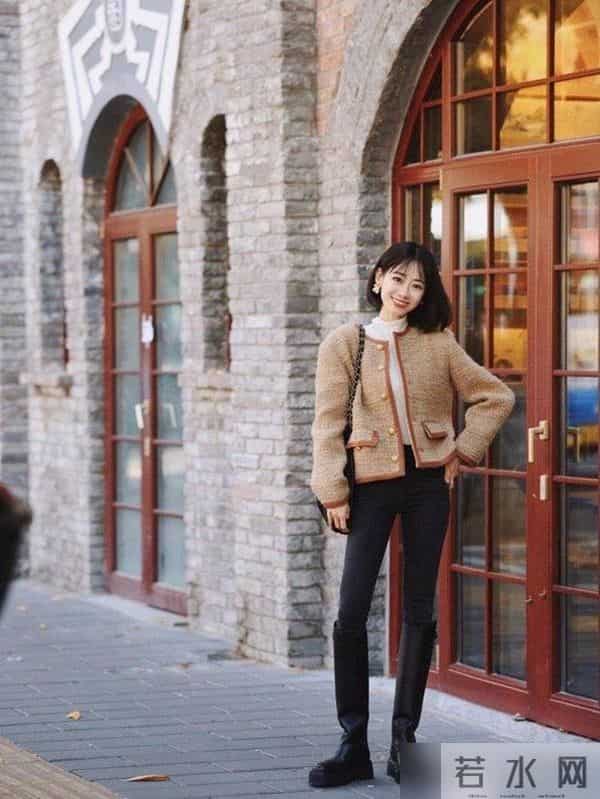 放弃羽绒服吧！今年秋冬“回头率最高”的3件外套，时髦不易撞款