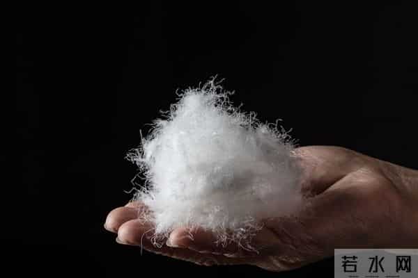 1万以上的羽绒服究竟好在哪里？