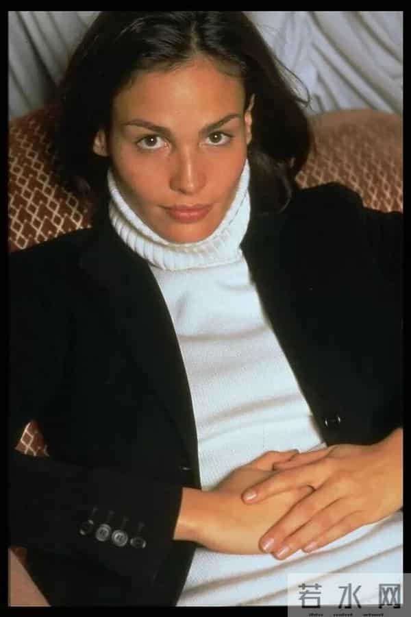 冬天的温暖，从一件高领毛衣开始