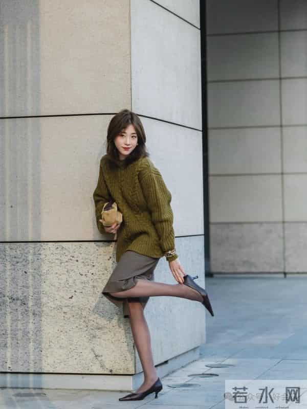 咸菜绿毛衣好漂亮