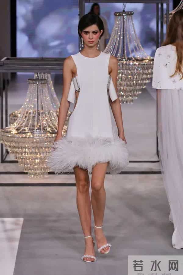 Isabel Sanchis 2026 春夏婚纱秀场