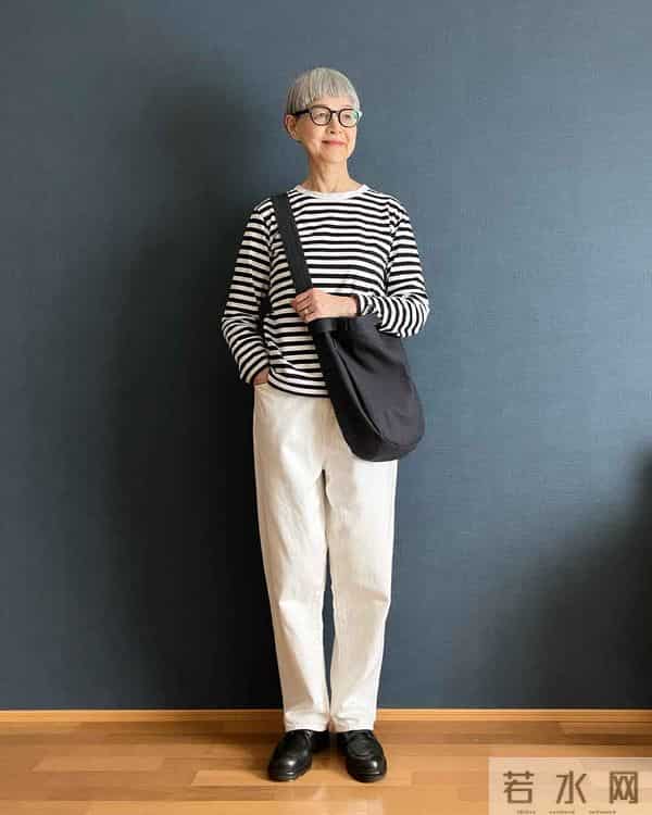 被这位60+白发奶奶惊艳到！长相不出众衣品却高级，美得优雅