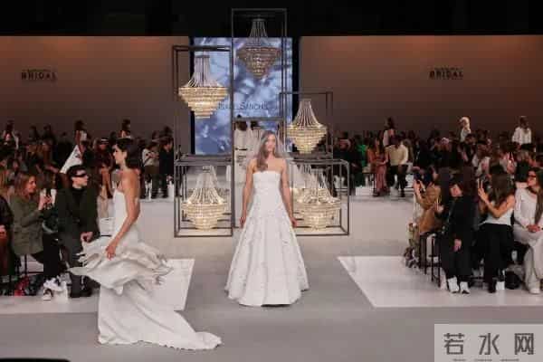 Isabel Sanchis 2026 春夏婚纱秀场