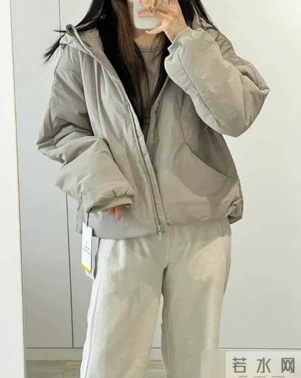 奉劝大家，冬季别买这7类衣服，说句难听的：都是大垃圾