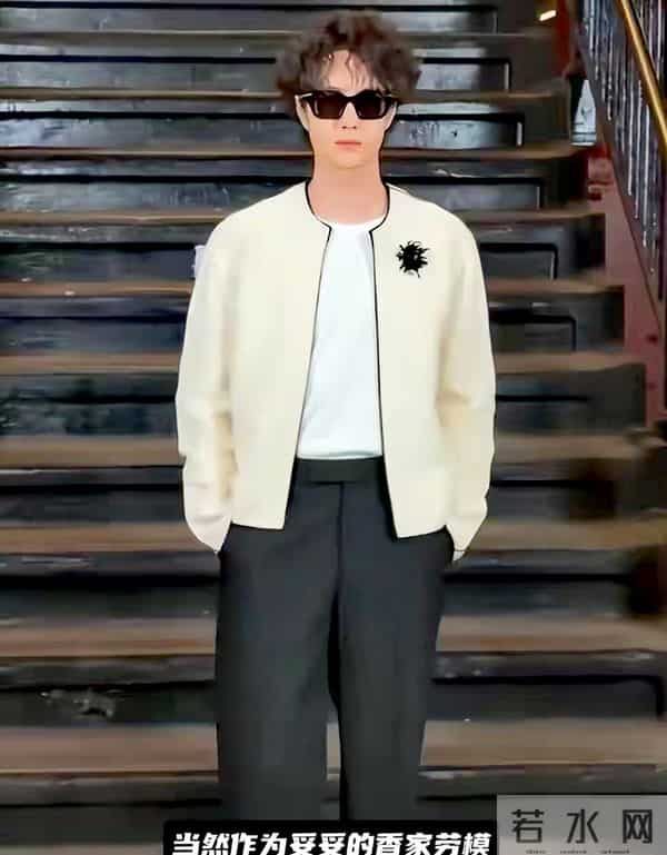 香奈儿大秀名场面：辛芷蕾王一博热聊显亲昵，权志龙狗啃刘海抢镜