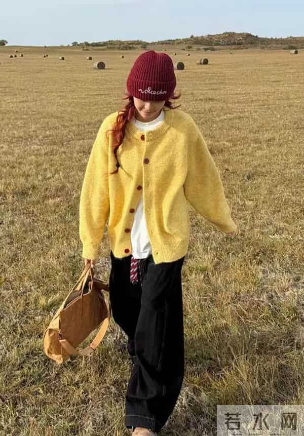 这波“黄色毛衣”杀疯了！把活力甜妹焊死！