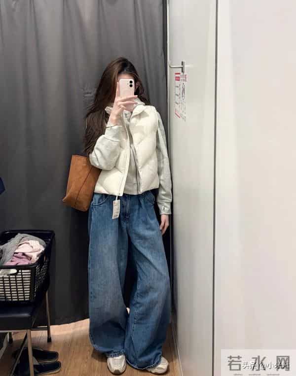 优衣库这马甲穿搭直接把“通勤松弛感”焊死了！