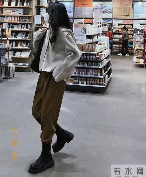 马丁靴彻底过时了！今冬流行这3双鞋，显高显瘦，还时髦不累脚