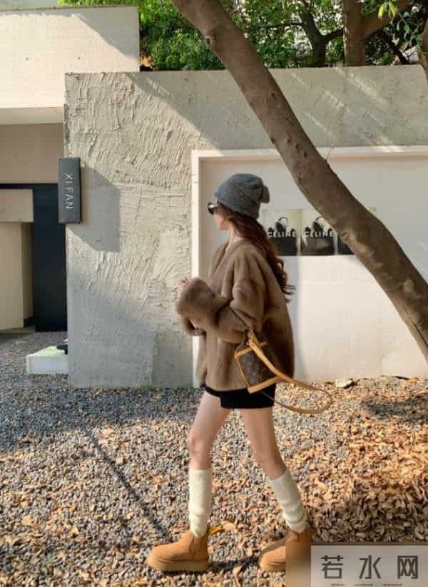 今冬火了一双鞋，叫“棕靴”！时髦保暖又百搭，明星、潮人都在穿