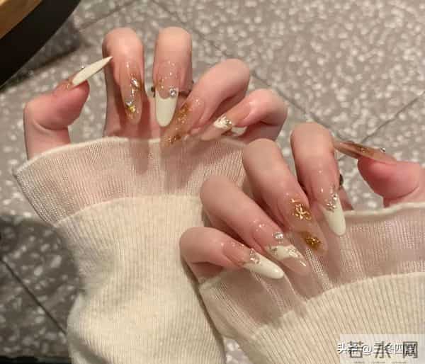 显白显高级美到跺jiojio(5)