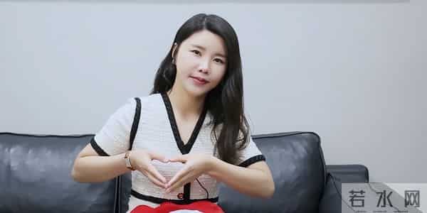 诈骗14亿，看到金条法拉利被拍卖，才懂王丽坤夫妇的生活有多奢靡