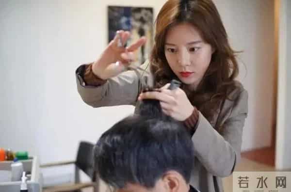 15元快剪，撕到了理发店“高利润”的乱象？