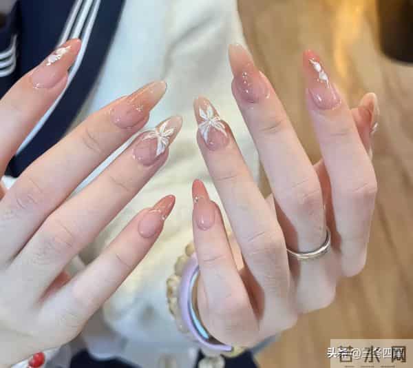 显白显高级美到跺jiojio（9）