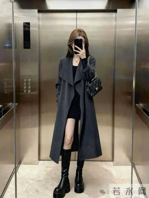 去年的大衣今年依旧心动