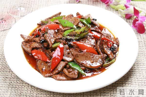 收好这份保养清单：50岁后坚持4个习惯，皮肤想不好都难