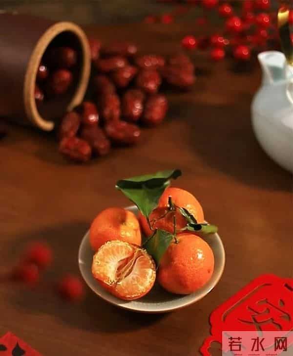 今年冬天最绝的配色：橙色+棕色，太明媚了！