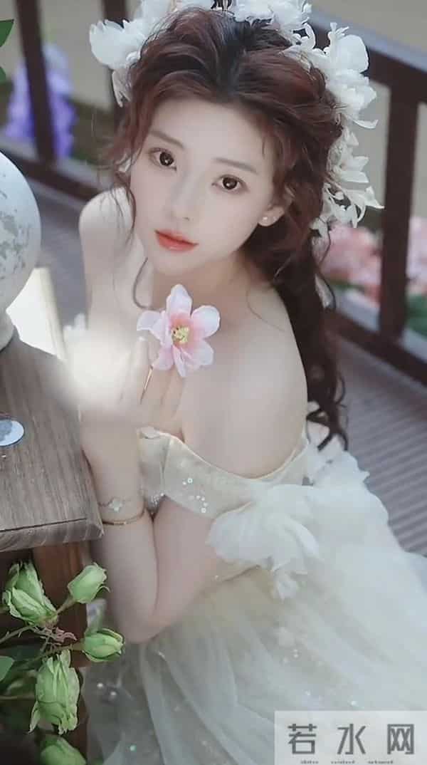 春晓｜花漾少女，把春日的温柔都穿在了身上