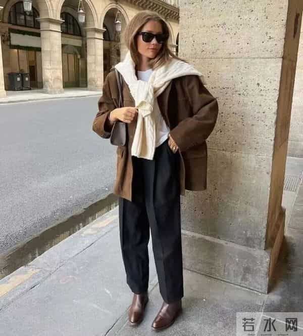 黑白棕，冬天穿衣这么“配色”，太高级了