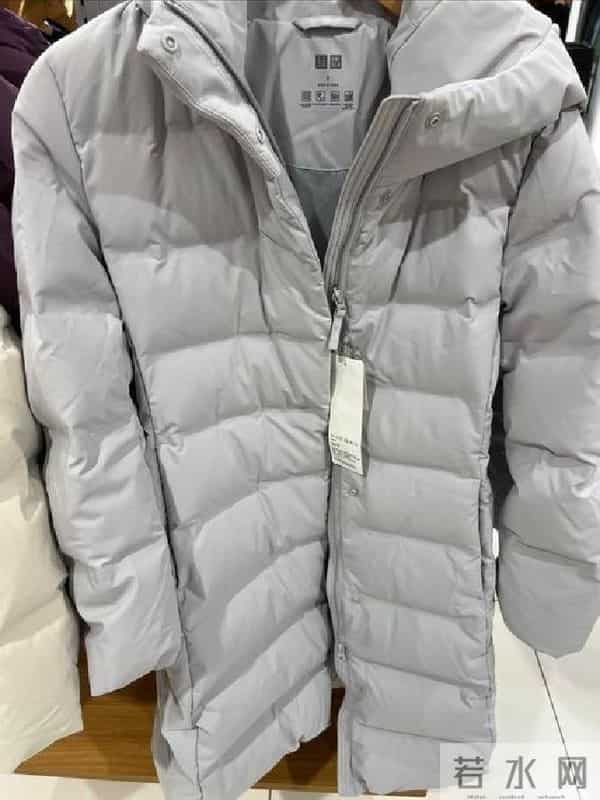 优衣库无缝羽绒服，让你化身韩系乖乖女！
