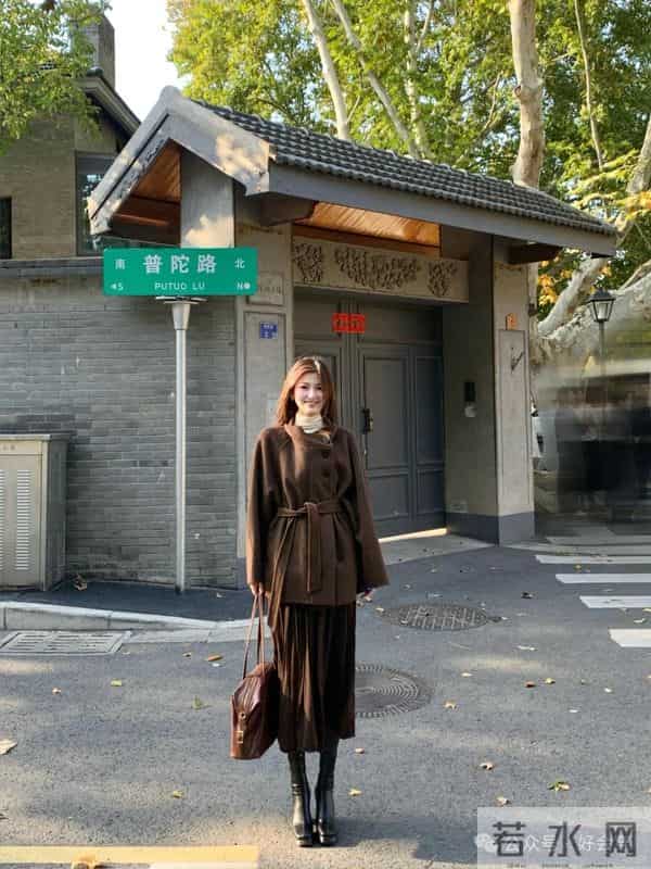 实用又时髦，18套秋冬搭配参考，日常通勤照着穿