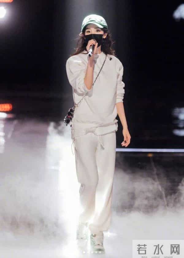 入冬第一条裤子！跪求你买这4条，洋气显瘦还保暖！太好看了