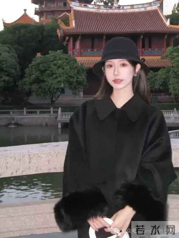 2025秋冬爆款小个子必收的蔷薇斗篷大衣，四色美到犯规