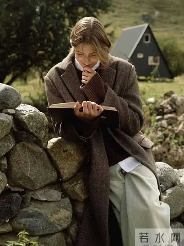 黑白棕，冬天穿衣这么“配色”，太高级了