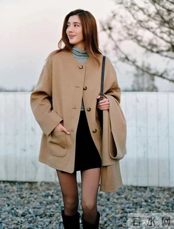 吴千语这波冬日穿搭，把“贵气松弛感”焊在身上了