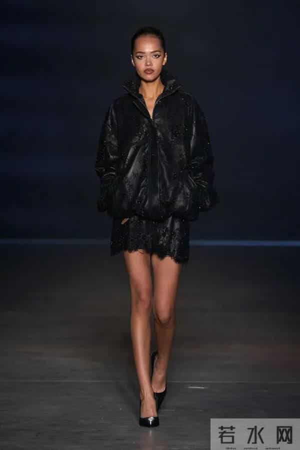 Almaz 2026 春夏时装秀